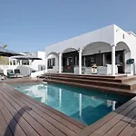 Maylands Vila
